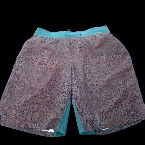 Lululemon athletica shorts - Picture 1 of 5